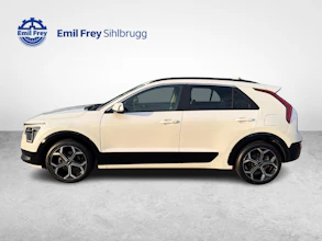 https://vehicle.imgix.net/4385634/8106e362-da7b-49d6-9f1e-8fcc3a724bde.jpg