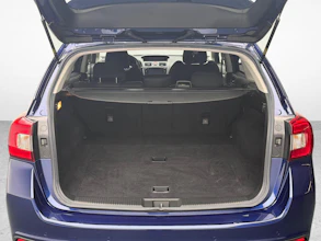https://vehicle.imgix.net/4385661/dd353a3a-d341-4bf5-a71b-47fefd5a7260.jpg
