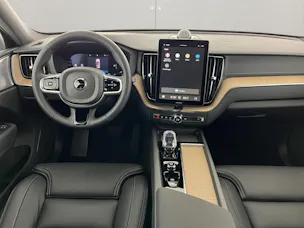 Volvo XC60 2.0 B5 MH Ultra Dark AWD