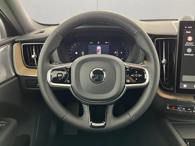 Volvo XC60 2.0 B5 MH Ultra Dark AWD