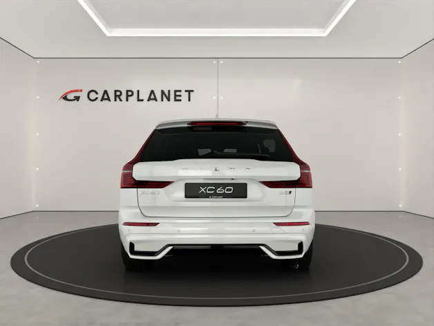 Volvo XC60 2.0 B5 MH Ultra Dark AWD
