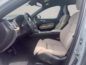 Volvo XC60 2.0 B5 MH Plus Dark AWD