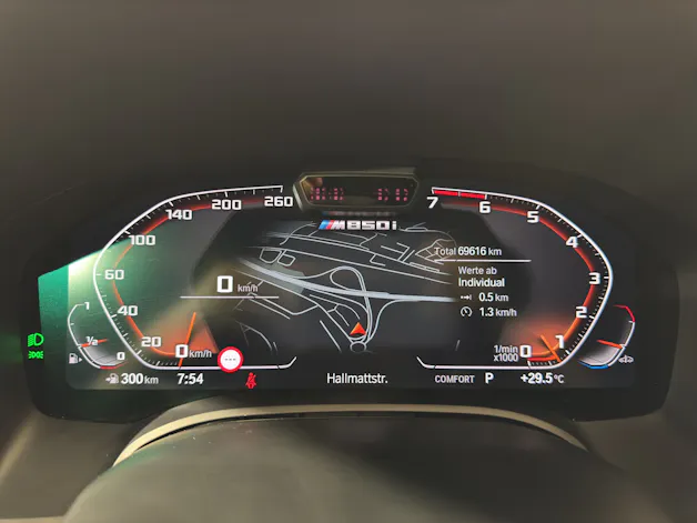 BMW M850i xDrive Coupé