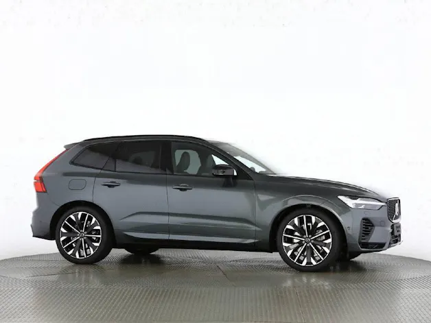 VOLVO XC60 2.0 T8 TE Ultra Dark eAWD