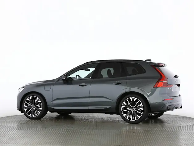 VOLVO XC60 2.0 T8 TE Ultra Dark eAWD