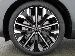 Volvo XC60 2.0 T8 TE Ultra Dark eAWD