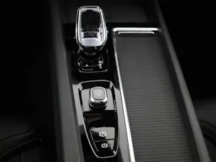 Volvo XC60 2.0 T8 TE Ultra Dark eAWD