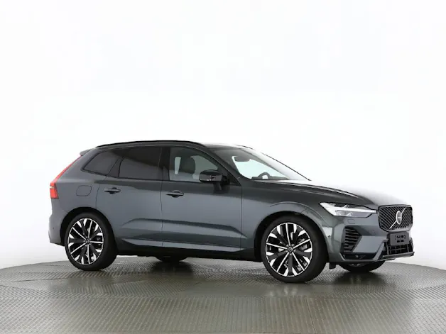 VOLVO XC60 2.0 T8 TE Ultra Dark eAWD