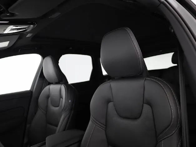 VOLVO XC60 2.0 T8 TE Ultra Dark eAWD