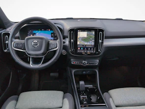 Fahrzeugbild VOLVO XC40 2.0 B4 MH Plus Dark AWD