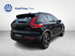 https://vehicle.imgix.net/4385732/66fc82b2-5adc-4400-815a-7c500a8d4252.jpg