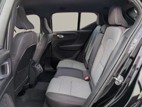 https://vehicle.imgix.net/4385732/c9613d24-1bbf-48d0-88f9-24f0a565f1ec.jpg