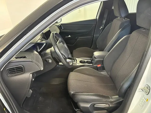 DS Automobiles 3 Crossback 1.2 PureTech 130 Ligne Noire