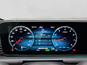 https://vehicle.imgix.net/4385758/db32fd5e-7e21-4fd0-a215-50eb55dd2c93.jpg