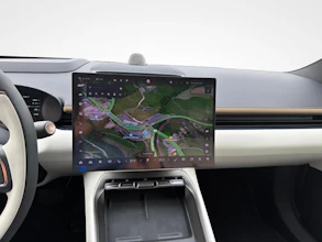 https://vehicle.imgix.net/4385786/28311855-c090-44a8-bd72-cad21752bad1.jpg