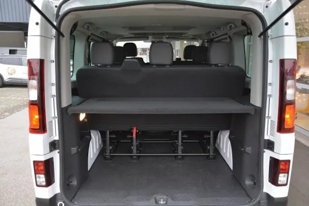 Renault Trafic Passenger 2.0 dCi Blue 170 techno