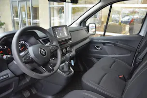 Renault Trafic Passenger 2.0 dCi Blue 170 techno