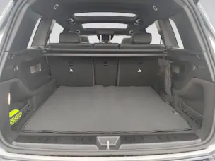 MERCEDES-BENZ GLB 220 d AMG Line 4Matic