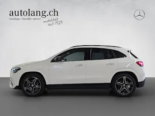 Mercedes-Benz GLA 200 AMG Line Night Star