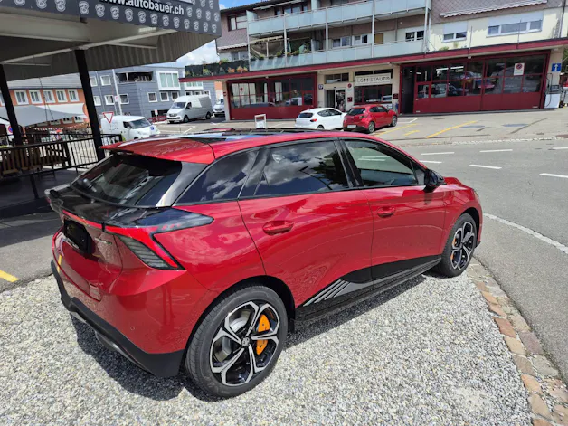 MG 4 64kWh Xpower 4WD Facelift 2026