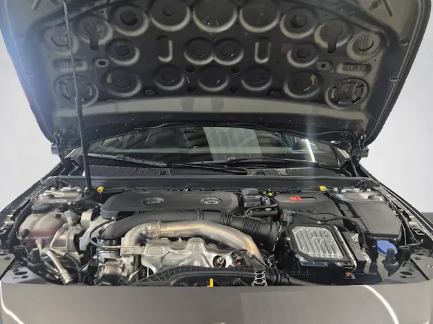 Mercedes-Benz A 250 AMG Line 4Matic