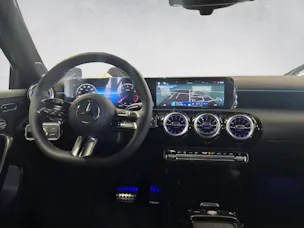 Mercedes-Benz A 250 AMG Line 4Matic