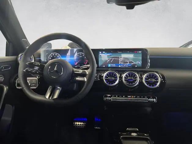 Mercedes-Benz A 250 AMG Line 4Matic