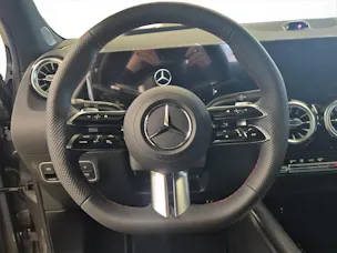 MERCEDES-BENZ GLA 250 e EQ Star AMG Line