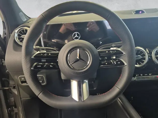 Mercedes-Benz GLA 250 e EQ Star AMG Line