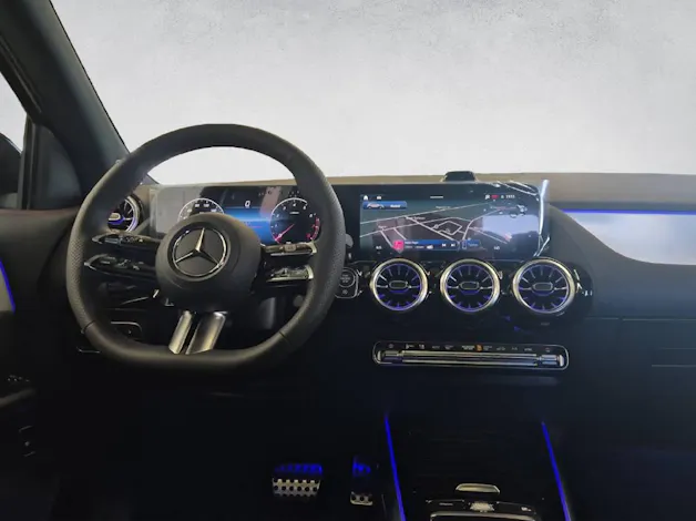 Mercedes-Benz GLA 250 AMG Line 4Matic Swiss Star