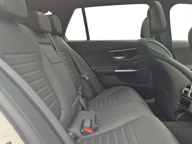 MERCEDES-BENZ C 220 d  AMG Line 4Matic Swiss Star T-Modell