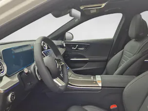 MERCEDES-BENZ C 220 d AMG Line 4Matic Swiss Star T-Modell