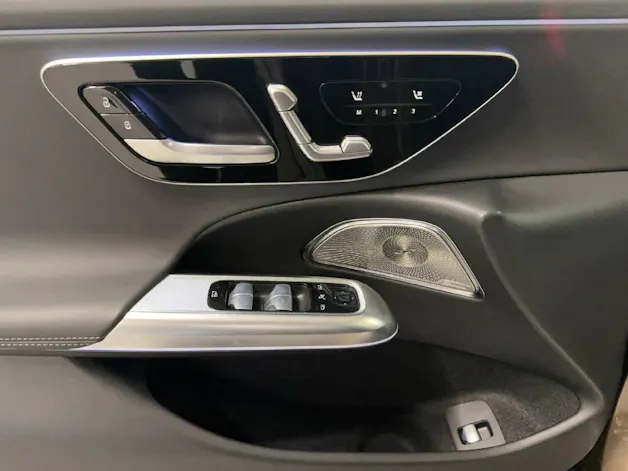 Mercedes-Benz E 300 de AMG Line 4Matic T-Modell