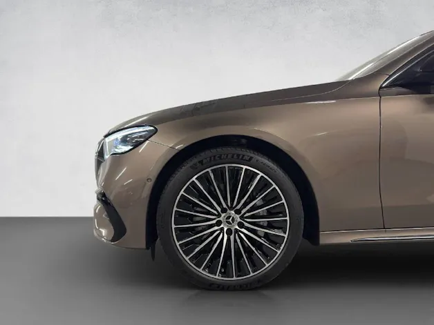 Mercedes-Benz E 300 de AMG Line 4Matic T-Modell
