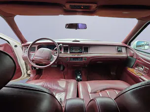 Ford USA Lincoln Town Car