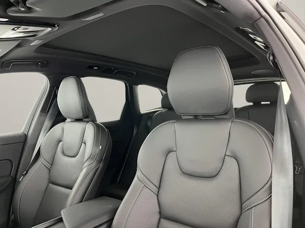 Volvo XC60 2.0 B5 MH Black Edition AWD