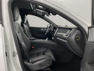 Volvo XC60 2.0 B5 MH Black Edition AWD