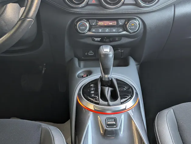 Nissan Juke 1.0 DIG-T Tekna