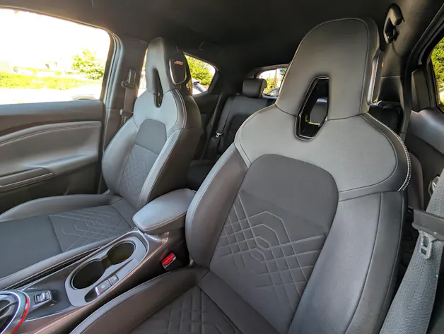 Nissan Juke 1.0 DIG-T Tekna