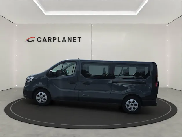 Renault Trafic Grand Passenger 2.0 dCi