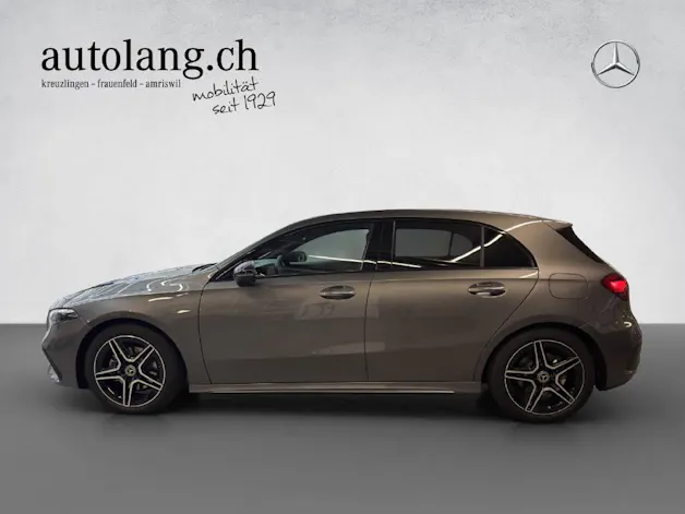 MERCEDES-BENZ A 200 AMG Line Night Star