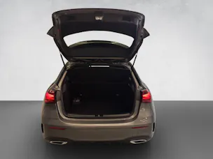 MERCEDES-BENZ A 200 AMG Line Night Star