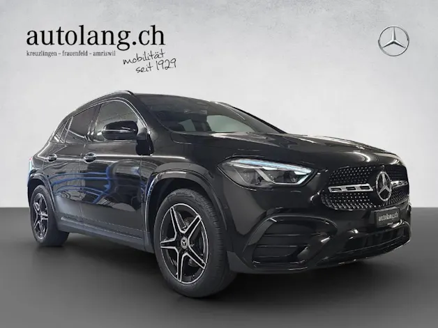 Mercedes-Benz GLA 200 AMG Line Night Star