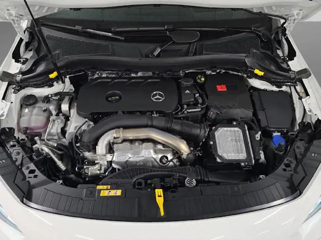 Mercedes-Benz GLA 250 AMG Line 4Matic Swiss Star