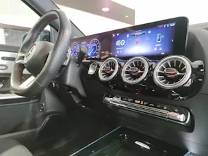 Mercedes-Benz EQA 350  AMG Line 4Matic Swiss Star