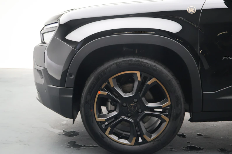 Fahrzeugbild JEEP AVENGER
