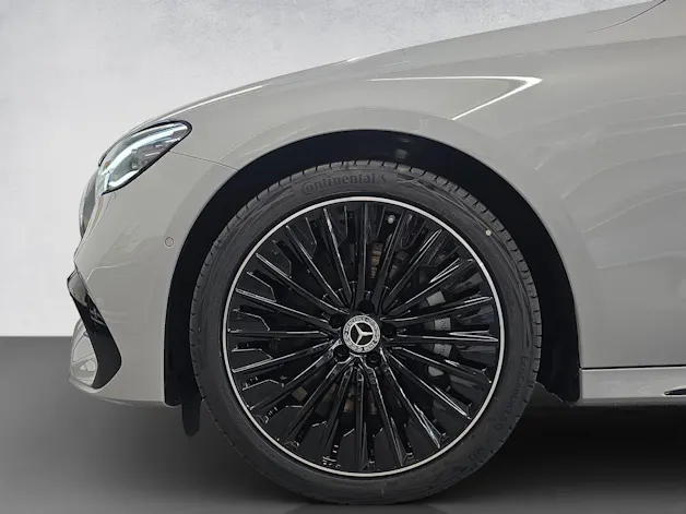 MERCEDES-BENZ E 220 d AMG Line 4Matic T-Modell