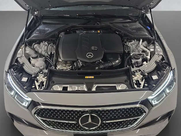 Mercedes-Benz E 220 d AMG Line 4Matic T-Modell