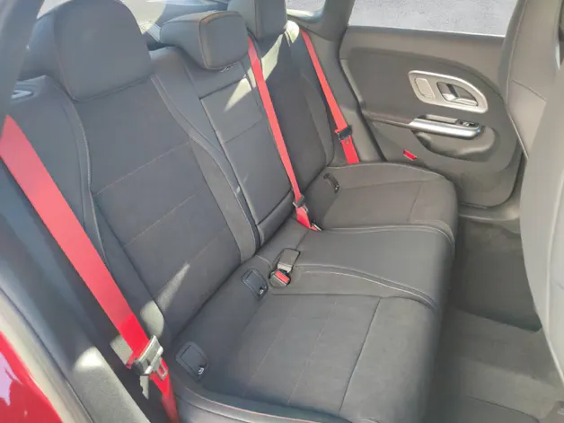 Mercedes-Benz CLA 220 AMG Line 4Matic