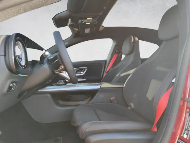 Mercedes-Benz CLA 220 AMG Line 4Matic